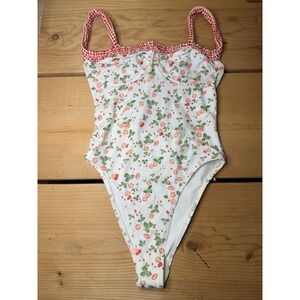 New PacSun Swim Eco Strawberry Floral One Piece Swimsuit Size XS Wire Support